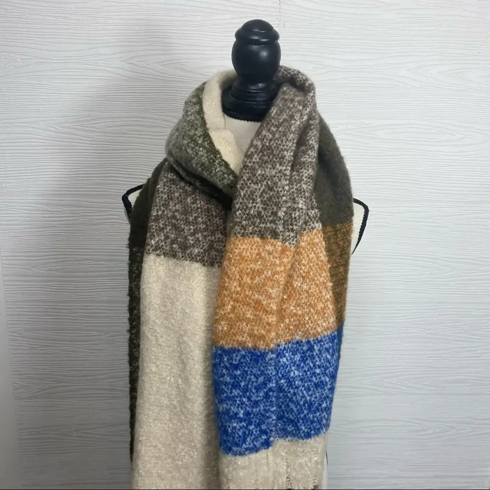 Ruggine‎ Long scarf NWT colorblocking